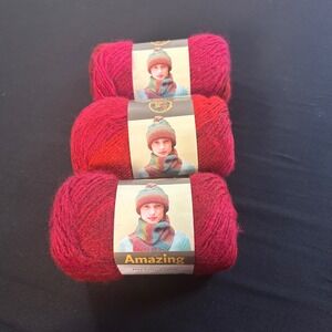 Lion Brand AMAZING Yarn Lot 3 Skeins Red Wool Blend Color Roses #215 Lot #1379